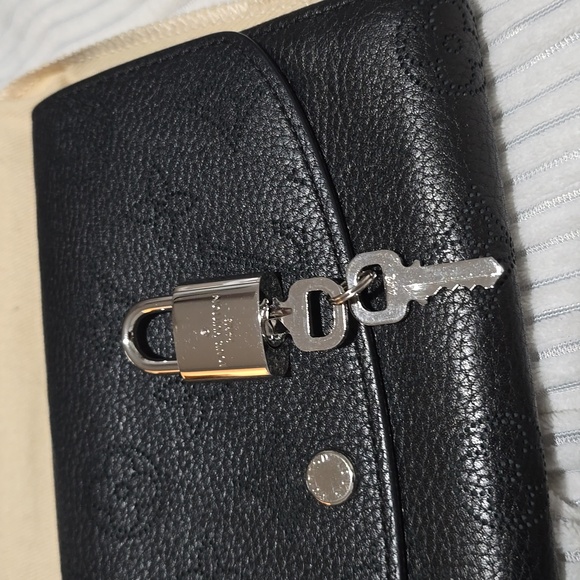 Louis Vuitton Silver Lock and Keys Set with LV Pouch - Picture 5 of 6